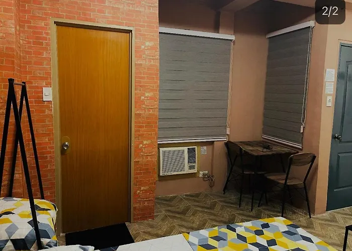 Staycation Residences Quality Transient Netflix Wifi International Cable Tv Hi Speed Fiber Internet Sanitize *