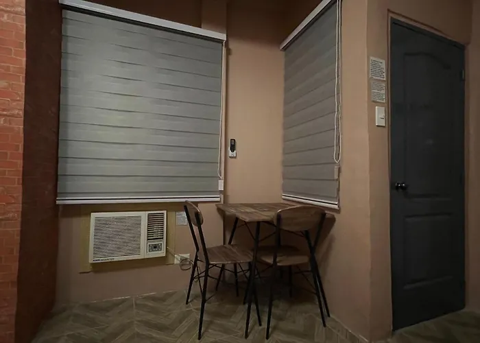 Staycation Residences Quality Transient Netflix Wifi International Cable Tv Hi Speed Fiber Internet Sanitize Apartamento