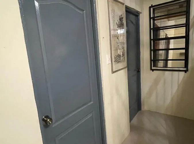 Staycation Residences Quality Transient Netflix Wifi International Cable Tv Hi Speed Fiber Internet Sanitize Manila